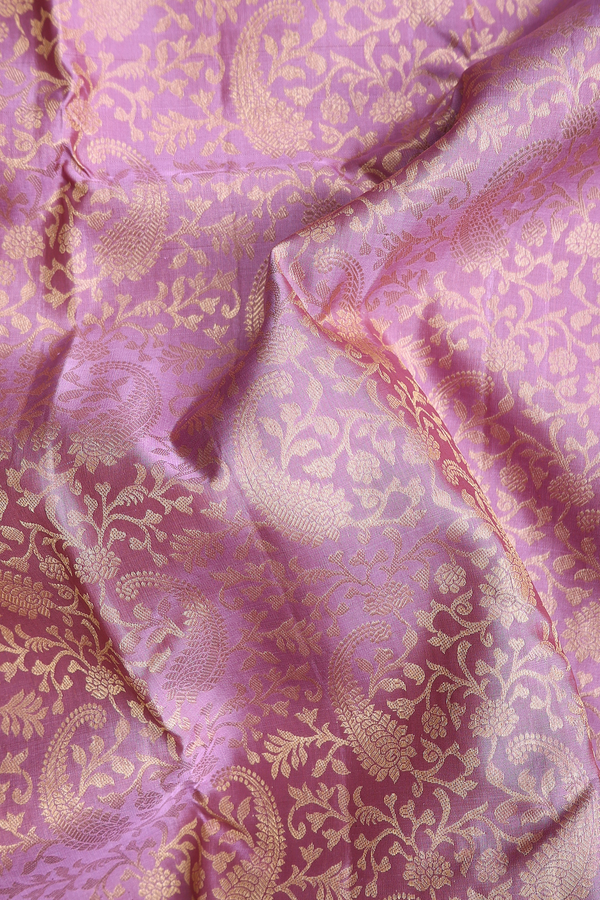 Kanchipuram Silk Saree In Lavender With Brocade Design