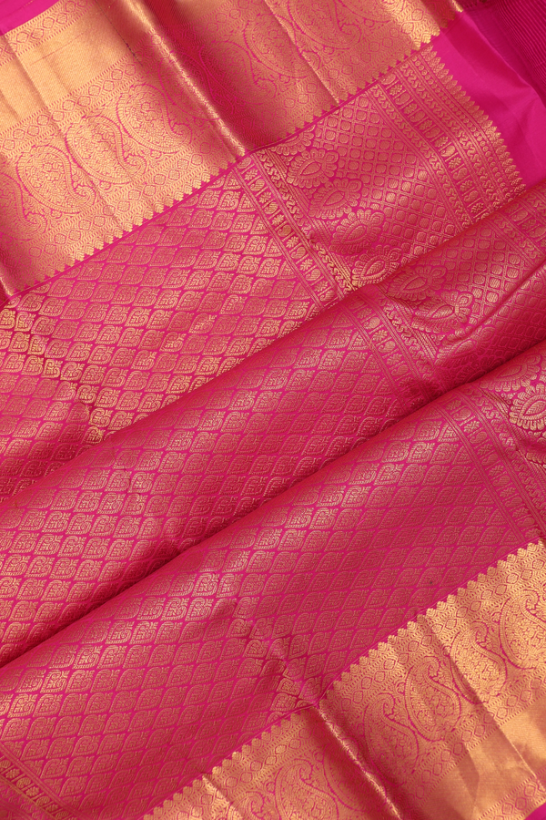 Kanchipuram Silk Saree In Lavender With Brocade Design
