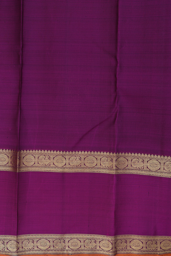 Kanchipuram Silk Saree In Leaf Green With Checks Design