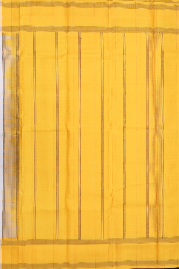 Kanchipuram Silk Saree In Light Grey With Checks Design