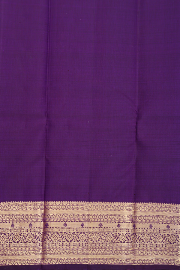Kanchipuram Silk Saree In Light Purple With Floral Buttas
