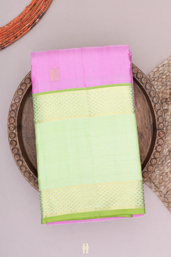Kanchipuram Silk Saree In Lotus Pink With Peacock Buttas