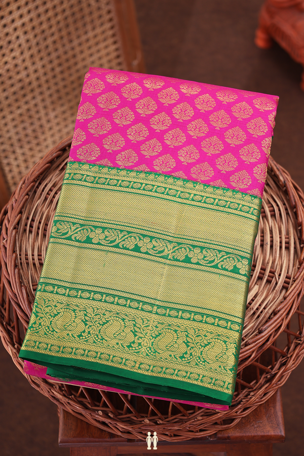 Kanchipuram Silk Saree In Magenta With Brocade Design