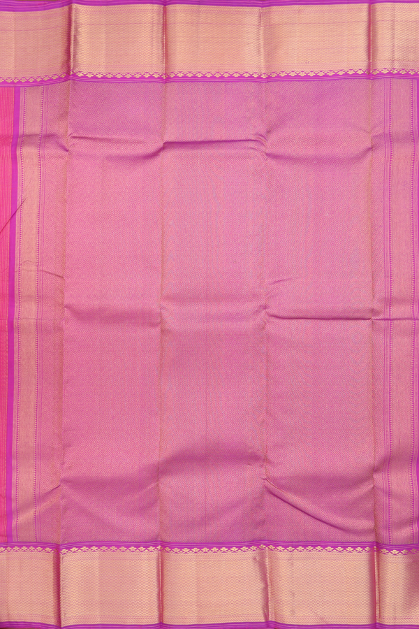 Kanchipuram Silk Saree In Magenta With Jacquard Pattern
