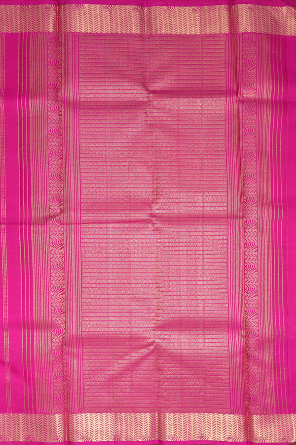 Kanchipuram Silk Saree In Magenta With Zari Border