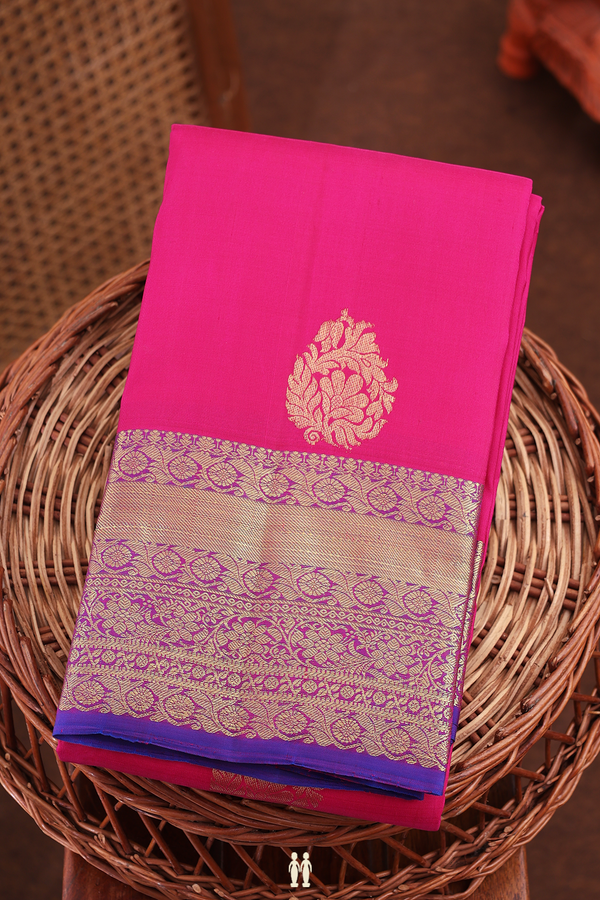 Kanchipuram Silk Saree In Magenta With Zari Buttas