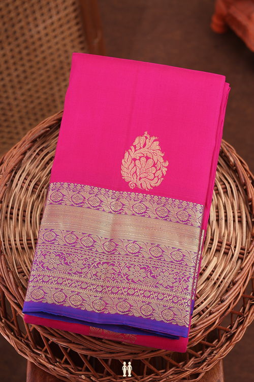 Kanchipuram Silk Saree In Magenta With Zari Buttas