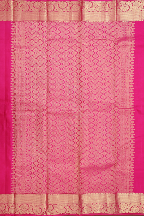 Kanchipuram Silk Saree In Magenta With Zari Buttas