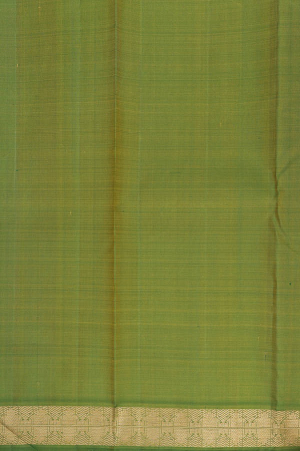 Kanchipuram Silk Saree In Manthulir With Peacock Buttas
