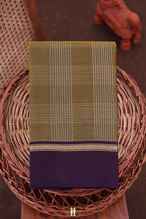 Kanchipuram Silk Saree In Mehendi Green With Checks Design