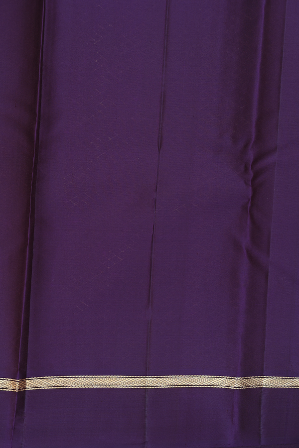 Kanchipuram Silk Saree In Mehendi Green With Checks Design