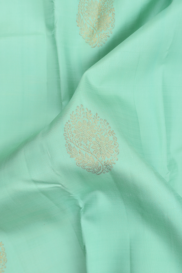 Kanchipuram Silk Saree In Mint Green With Zari Motifs