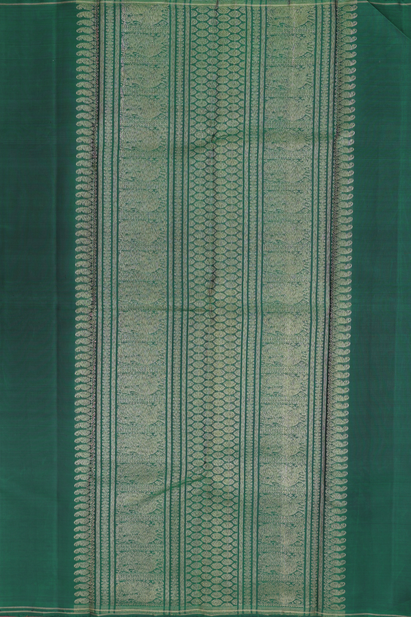 Kanchipuram Silk Saree In Multicolor With Muppagam Design