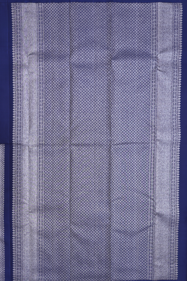 Kanchipuram Silk Saree In Navy Blue With Paisley Design