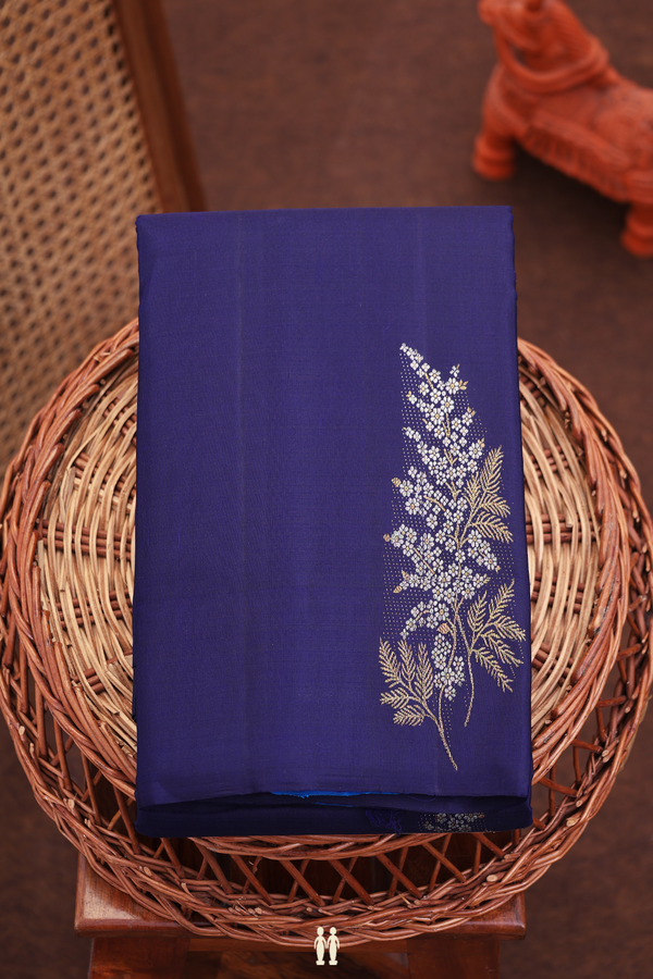 Kanchipuram Silk Saree In Navy Blue With Floral Design