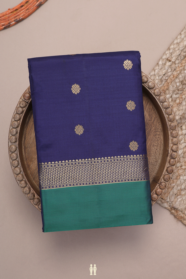 Kanchipuram Silk Saree In Navy Blue With Floral Zari Motifs