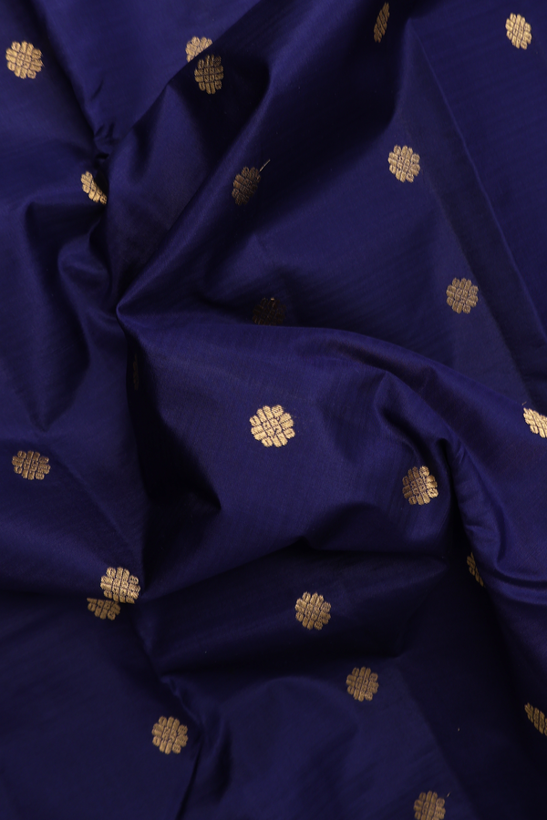 Kanchipuram Silk Saree In Navy Blue With Floral Zari Motifs