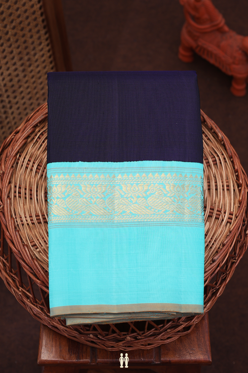 Kanchipuram Silk Saree In Navy Blue With Korvai Border