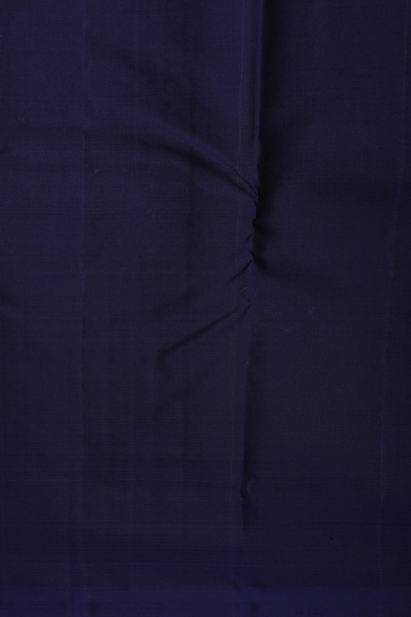 Kanchipuram Silk Saree In Navy Blue With Paisley Zari Motifs