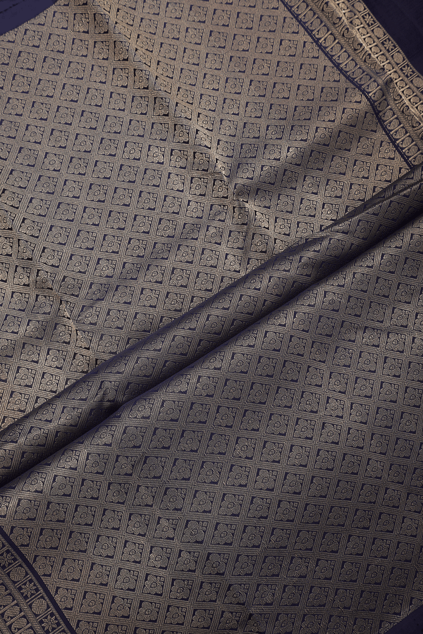 Kanchipuram Silk Saree In Navy Blue With Paisley Zari Motifs