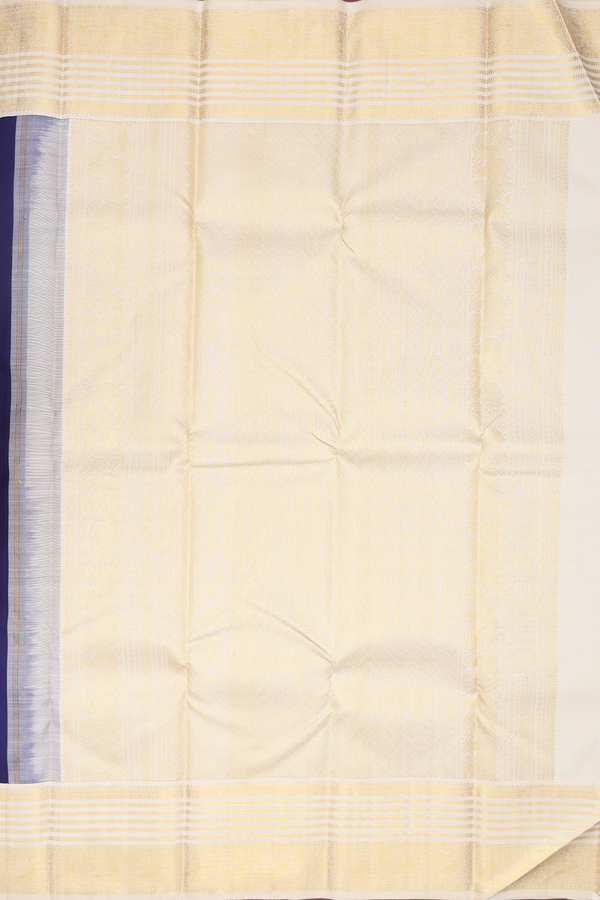 Kanchipuram Silk Saree In Navy Blue With Peacock Zari Motifs