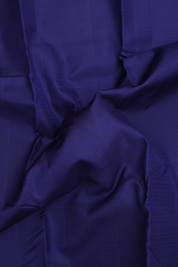 Kanchipuram Silk Saree In Navy Blue With Threadwork Border
