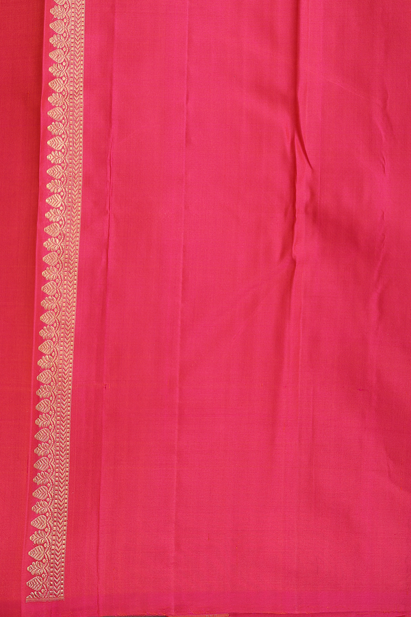 Kanchipuram Silk Saree In Ochre Orange With Paisley Design