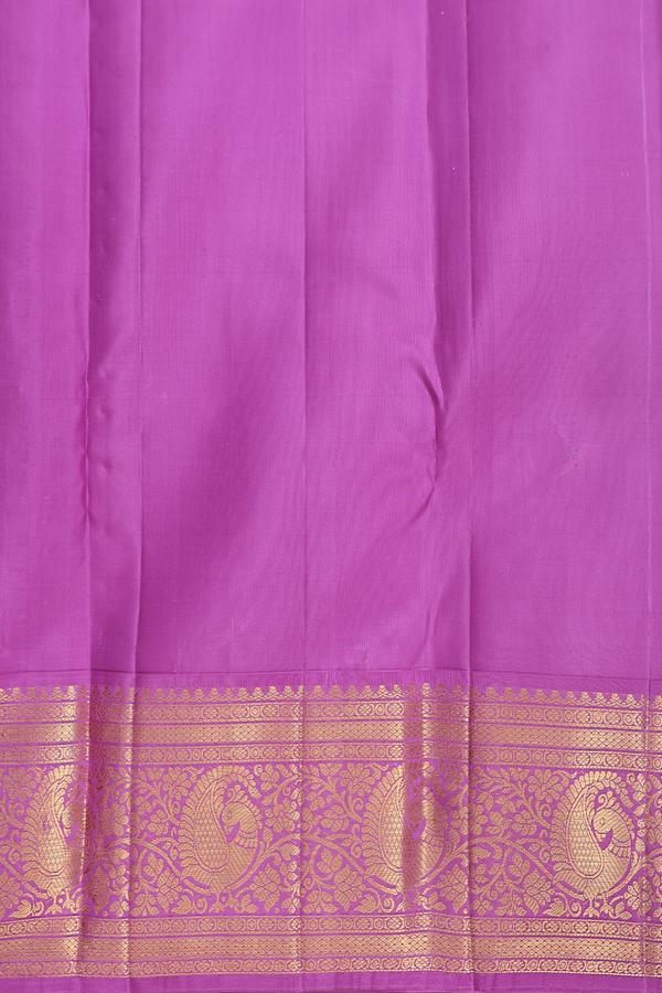 Kanchipuram Silk Saree In Off White With Brocade Design