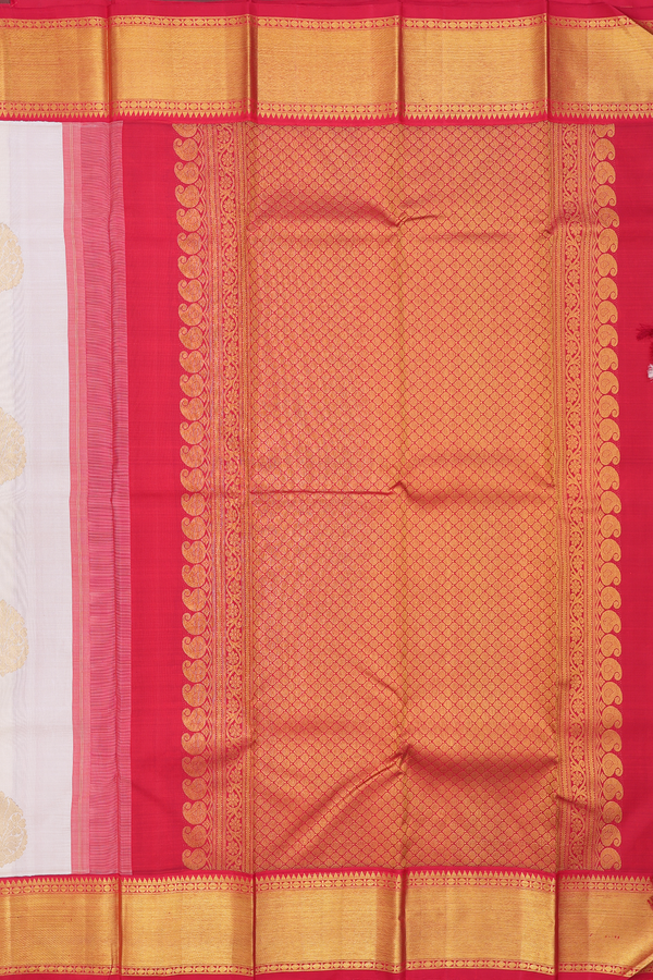 Kanchipuram Silk Saree In Off White With Floral Motifs