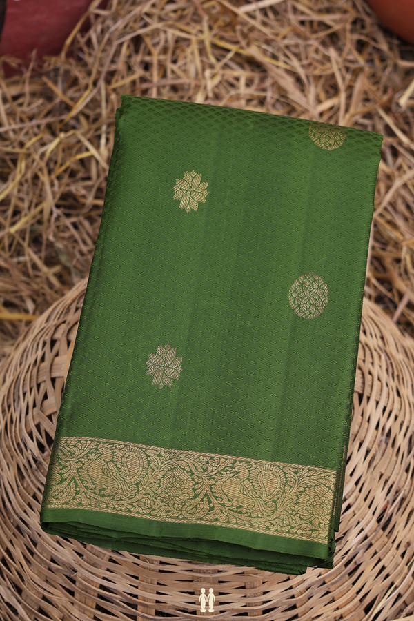 Kanchipuram Silk Saree In Olive Green With Jacquard Pattern
