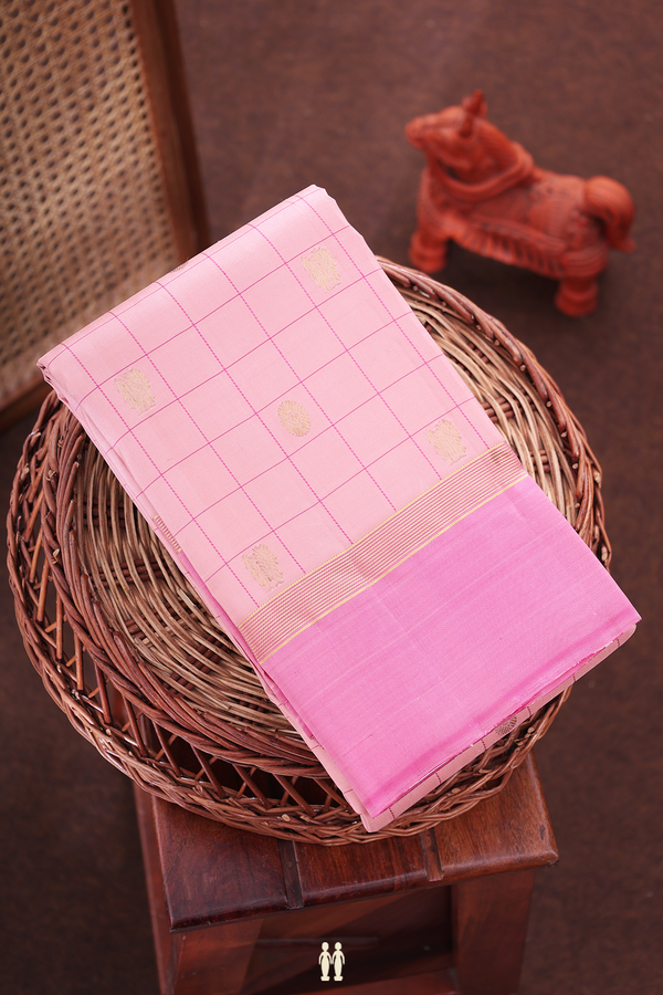 Kanchipuram Silk Saree In Orchid Pink With Checks Design