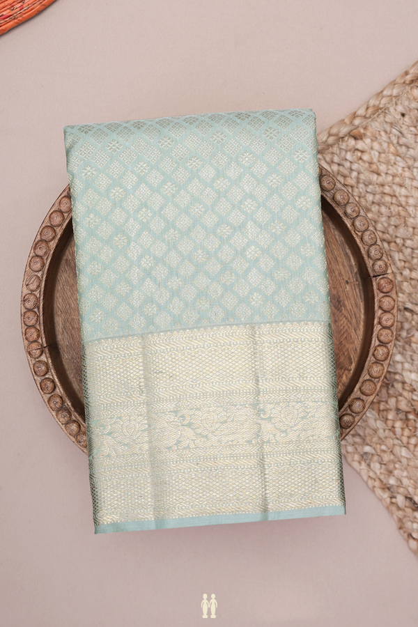 Kanchipuram Silk Saree In Pale Green With Brocade Design