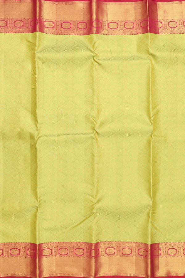 Kanchipuram Silk Saree In Parrot Green With Diamond Design