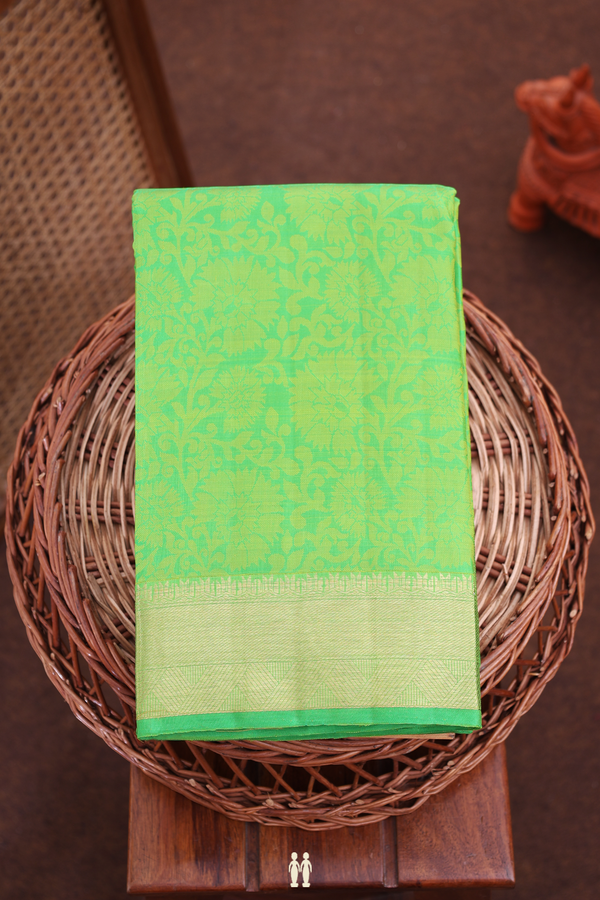 Kanchipuram Silk Saree In Parrot Green With Jacquard Pattern
