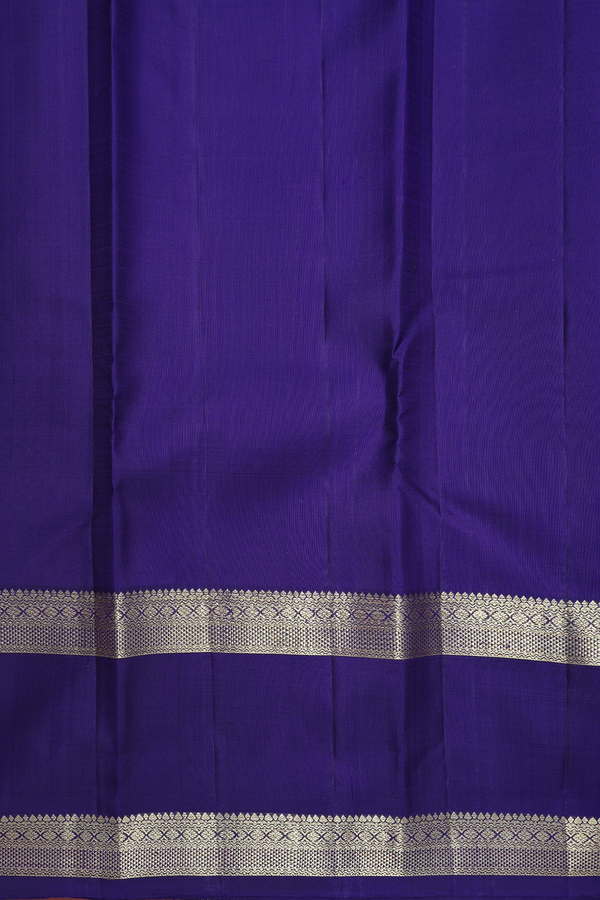 Kanchipuram Silk Saree In Parrot Green With Peacock Buttas