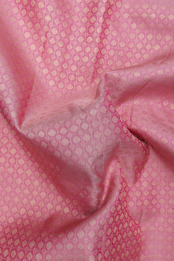Kanchipuram Silk Saree In Pastel Pink With Brocade Design
