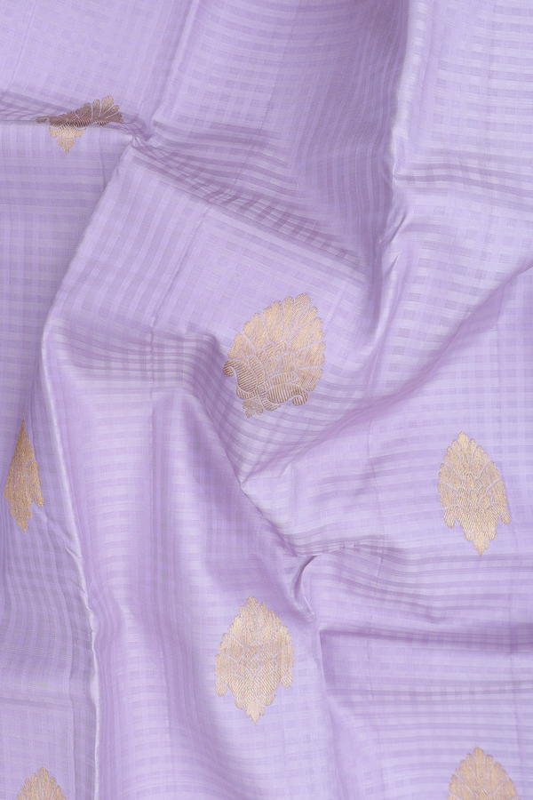 Kanchipuram Silk Saree In Pastel Purple With Checks Design