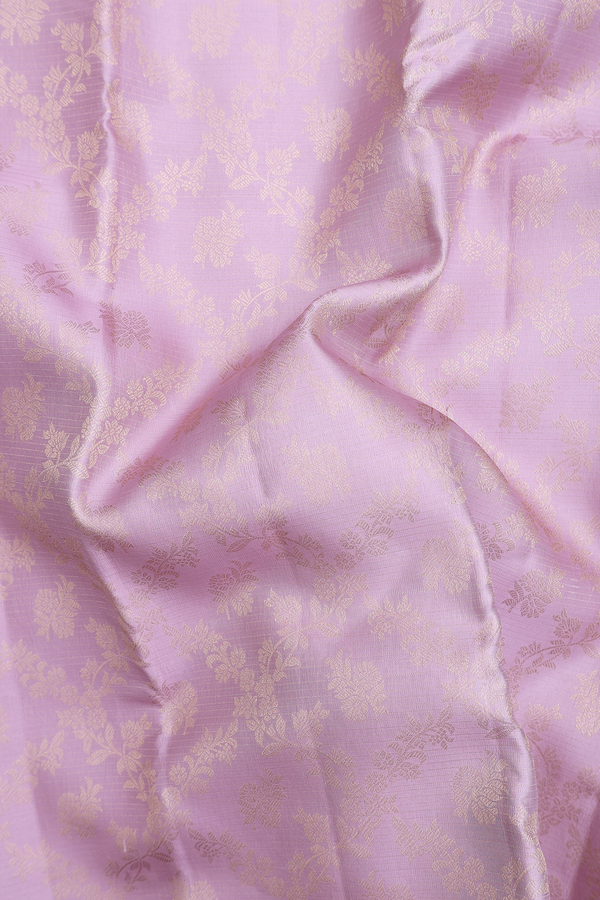 Kanchipuram Silk Saree In Pastel Purple With Floral Design