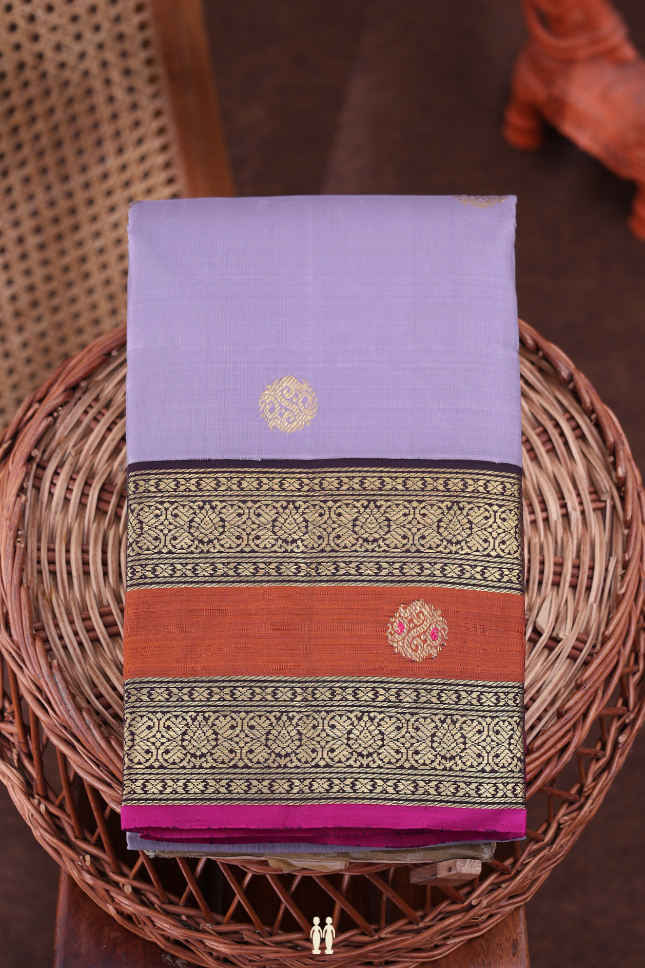 Kanchipuram Silk Saree In Pastel Purple With Zari Buttas