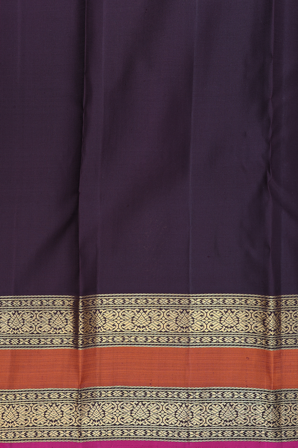Kanchipuram Silk Saree In Pastel Purple With Zari Buttas