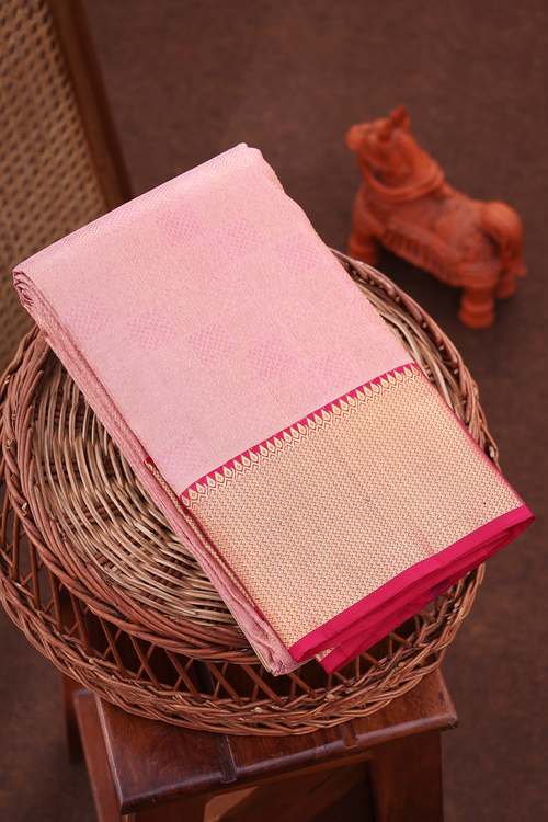 Kanchipuram Silk Saree In Peach Pink With Brocade Design