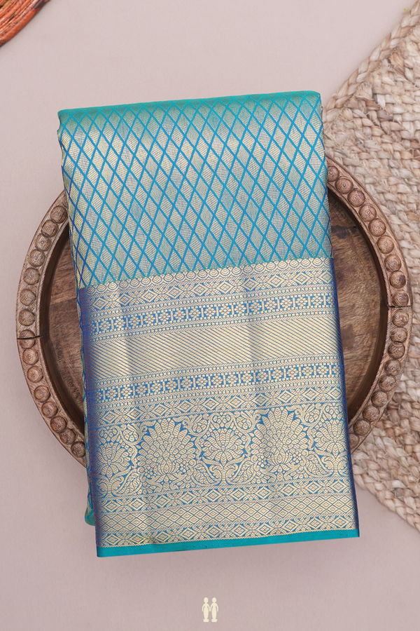 Kanchipuram Silk Saree In Peacock Blue With Brocade Design