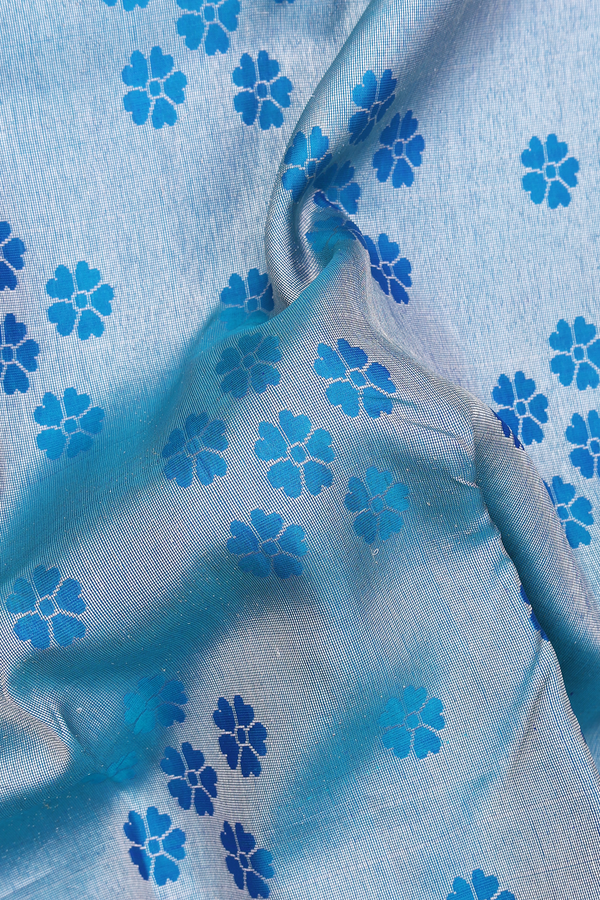 Kanchipuram Silk Saree In Peacock Blue With Brocade Design