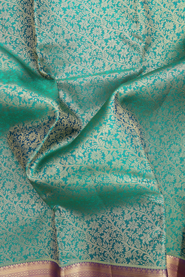 Kanchipuram Silk Saree In Peacock Green With Brocade Design