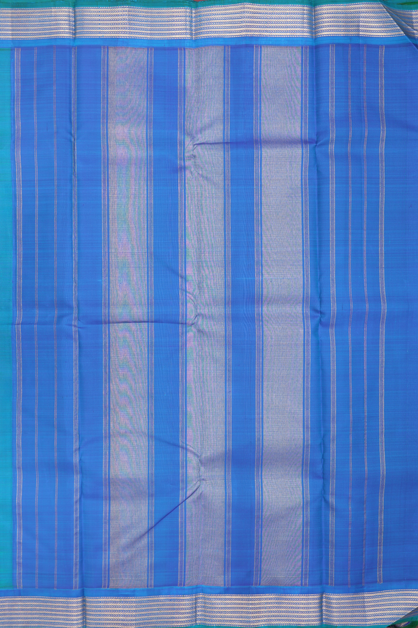 Kanchipuram Silk Saree In Peacock Green With Contrast Border