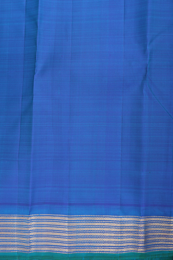 Kanchipuram Silk Saree In Peacock Green With Contrast Border