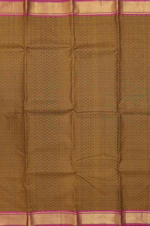 Kanchipuram Silk Saree In Peanut Brown With  Paai Madippu Kattai