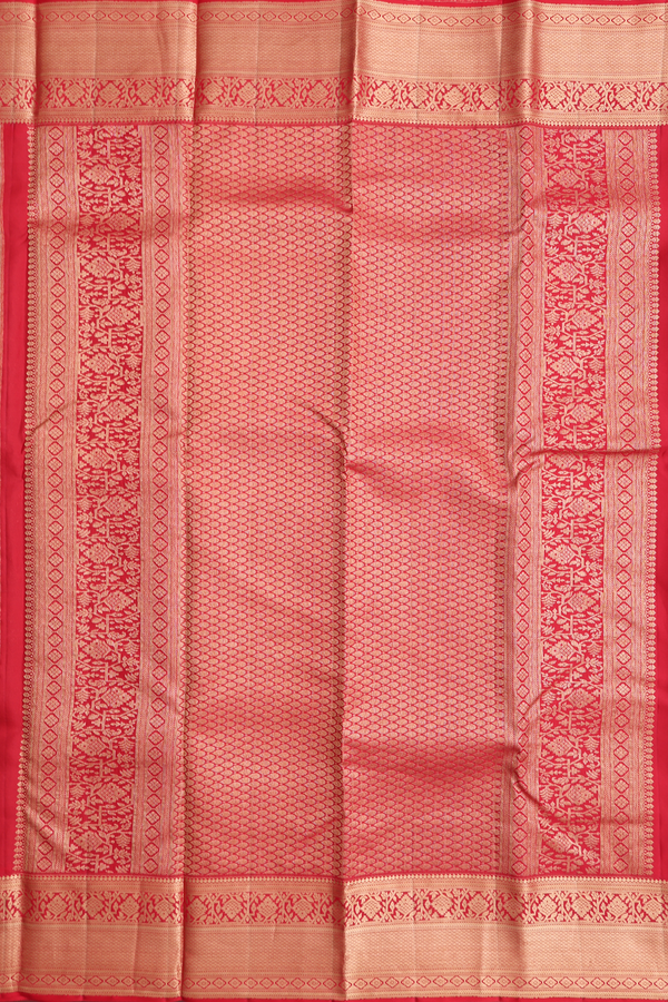 Kanchipuram Silk Saree In Pear Green With Floral Design