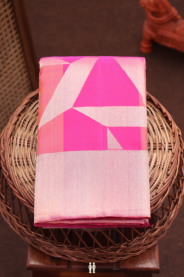 Kanchipuram Silk Saree In Shades Of Pink With Allover Design