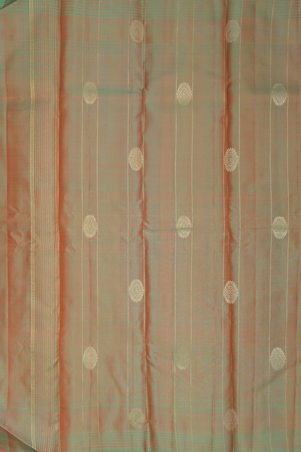 Kanchipuram Silk Saree In Pink With Chakram Buttas